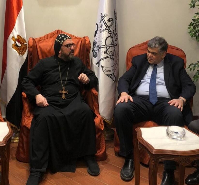 ربان الكنيسة السريانية الأرثوذكسية في مصر يستقبل وزير الصحة الأسبق وعضو مجلس النواب