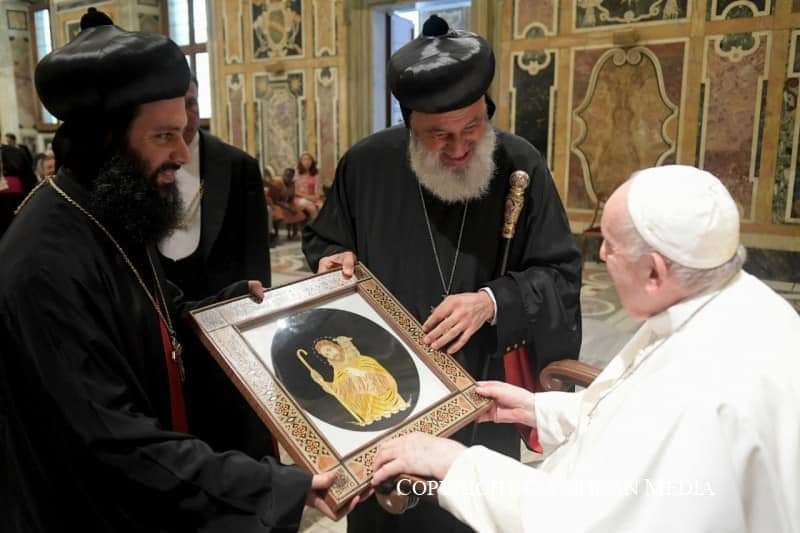 ربان الكنيسة السريانية الأرثوذكسية في مصر يزور مطران الجيزة للأقباط الكاثوليك