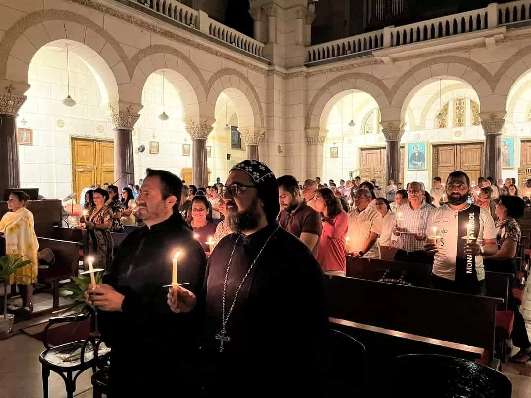 ربان الكنيسة السريانية الأرثوذكسية في مصر يشارك الكنيسة اللاتينية أمسية صلاة