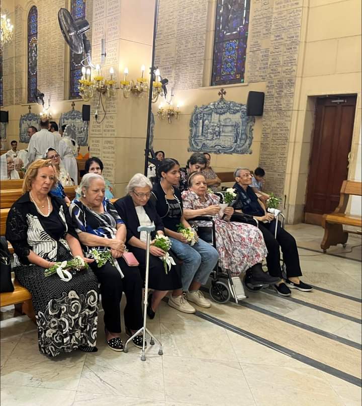 ربان الكنيسة السريانية الأرثوذكسية في مصر يشارك الكنيسة الكلدانية الصلاة لأجل ضائقتها