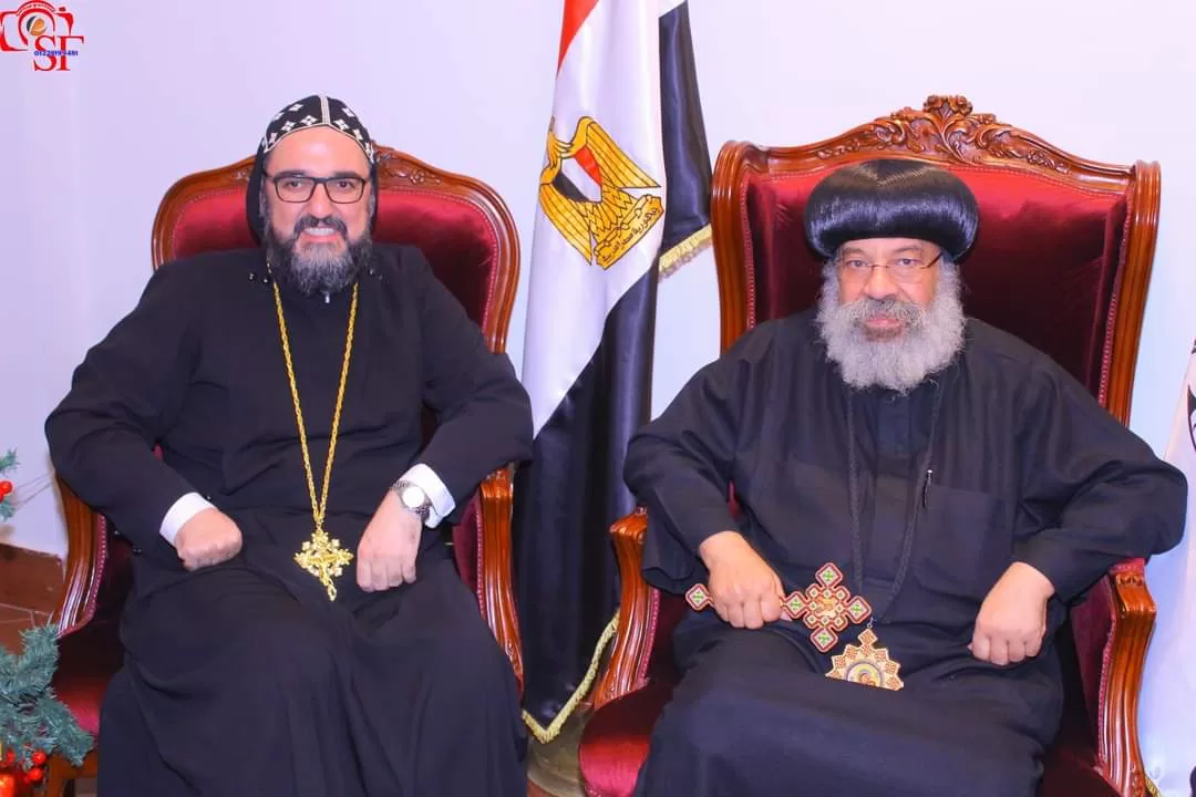 ربان الكنيسة السريانية الأرثوذكسية في مصر يستقبل نيافة الأنبا رافائيل للتهنئة بالعيد