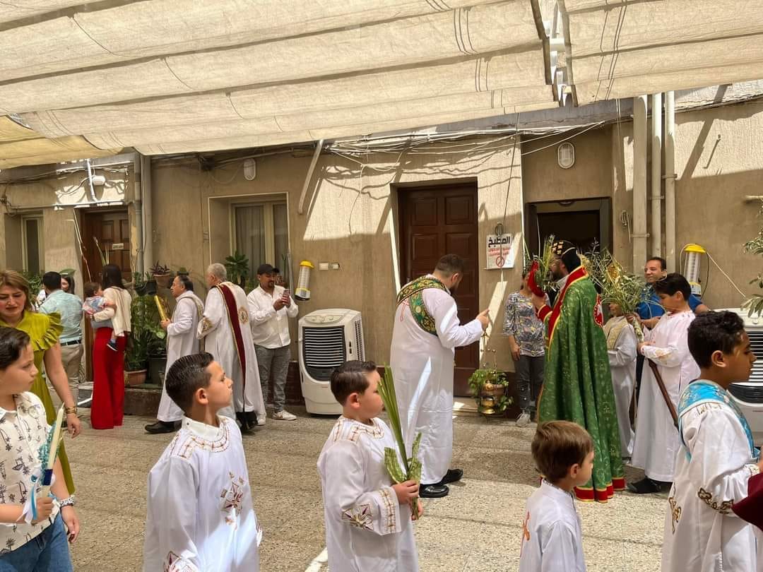 ربان الكنيسة السريانية الأرثوذكسية في مصر يحتفل بعيد الشعانين ورتبة الناهيرة (الوصول إلى الميناء)